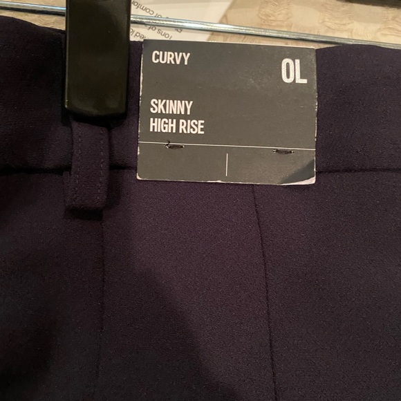 Express Ladies Navy Curvy Skinny High Rise Pants NEW SIZE 0L - Picture 5 of 5